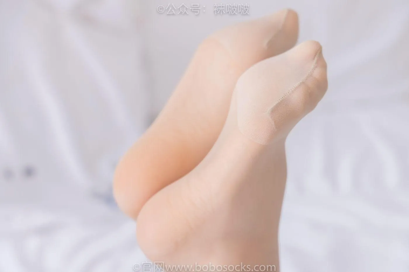 [BoBoSocks袜啵啵]NO.071 涵涵-OL制服、高跟鞋、肉丝 [145P]插图4